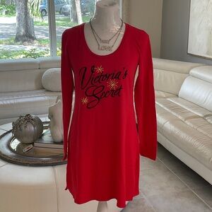 Victoria’s Secret red holiday sleepwear